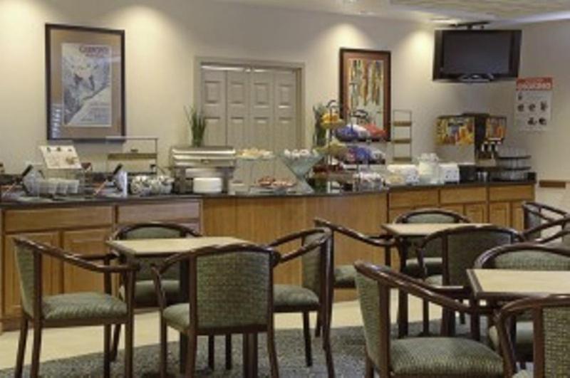 Wingate By Wyndham Hotel